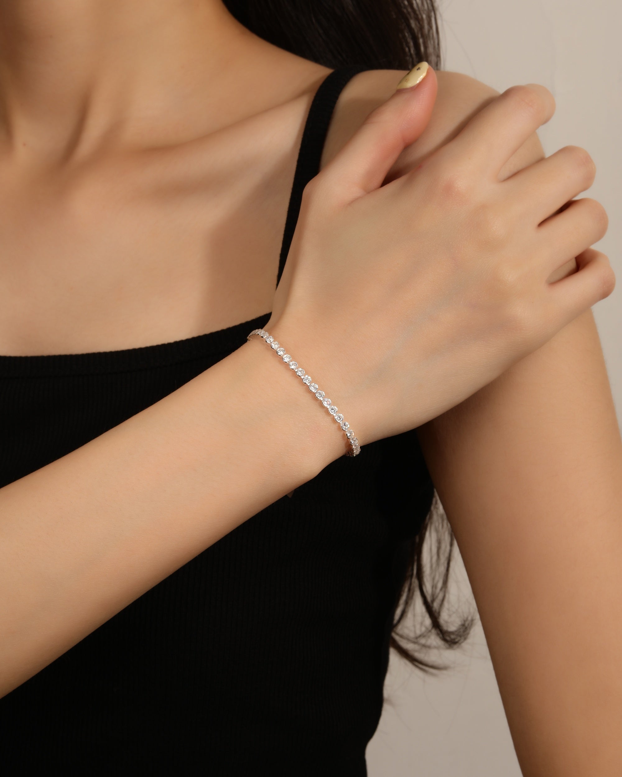 Pulsera tenis con circonia redonda blanca 17+3cm en plateado