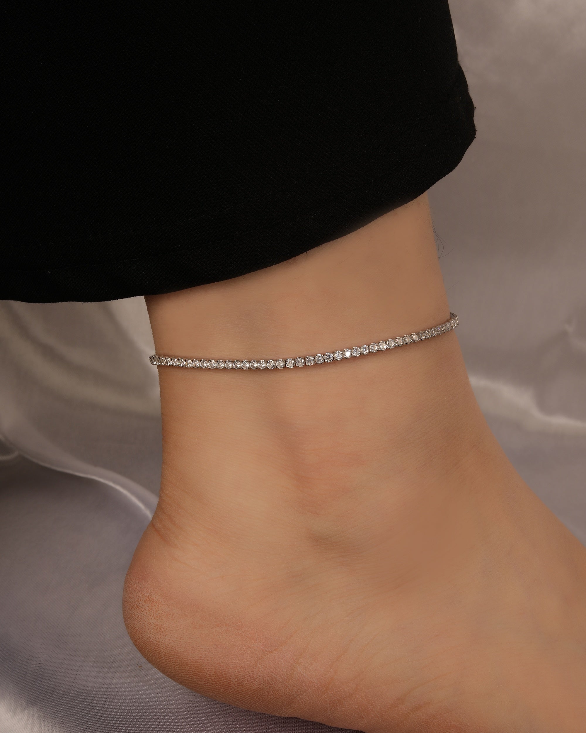 Tobillera tenis 2.0mm con circonia blanca de 23+3cm en rodizado