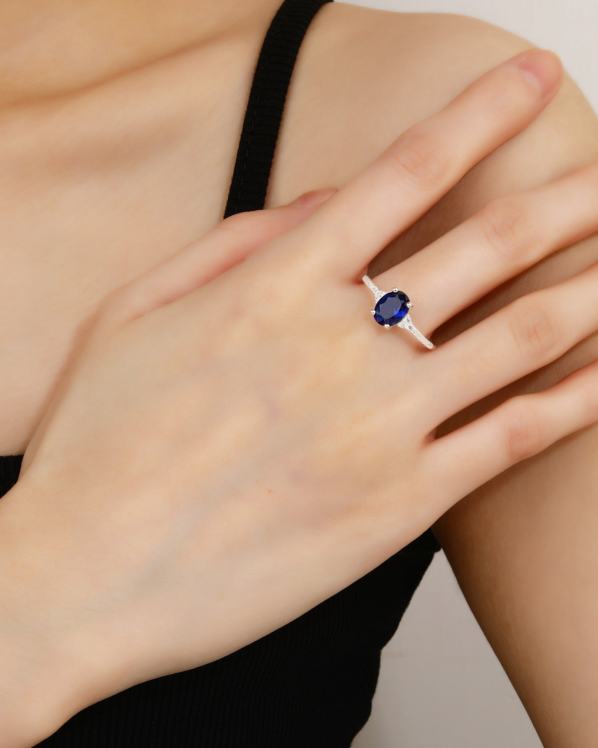 Anillo ajustable en plateado