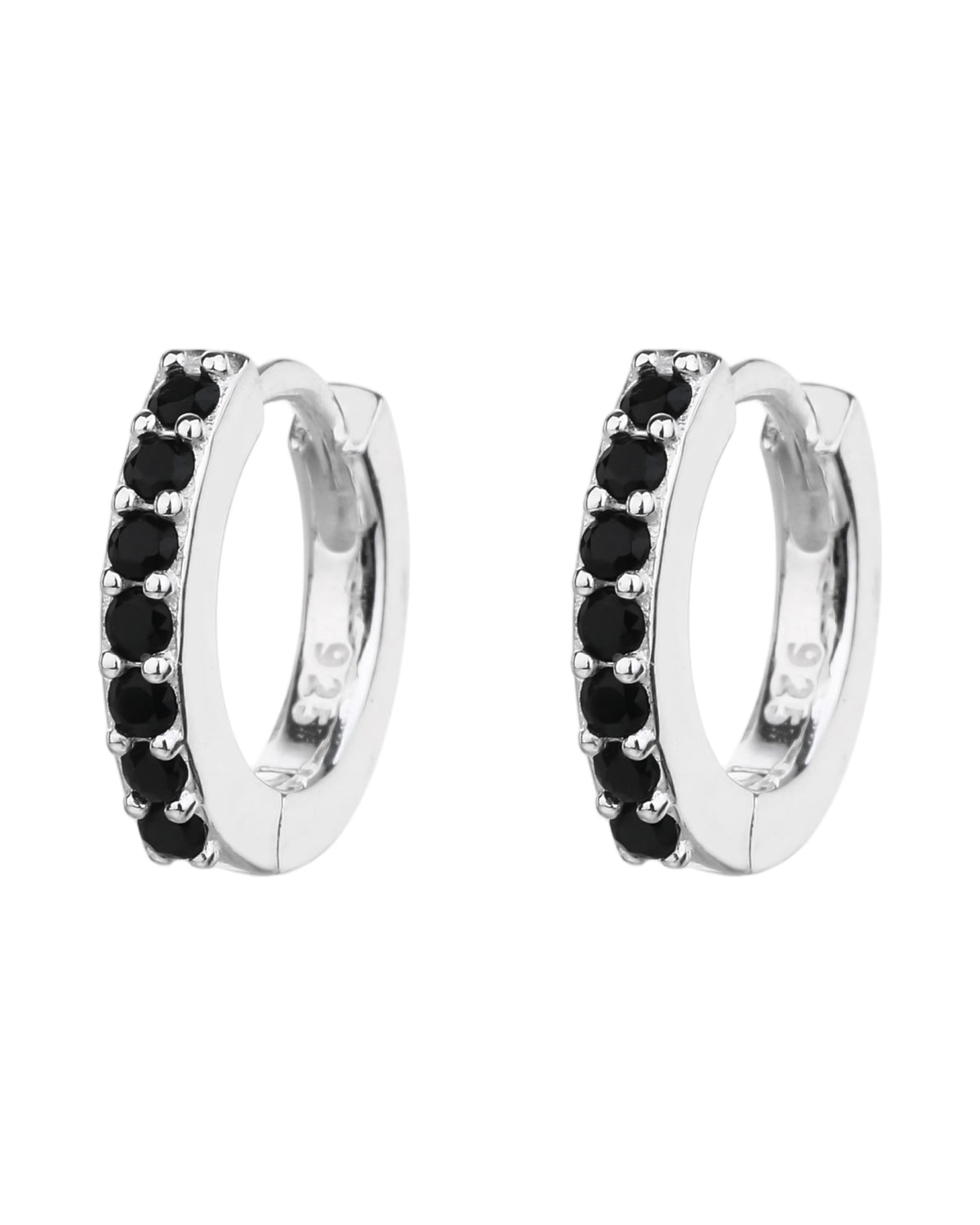 Huggie redondo con circonias 12mm en plateado