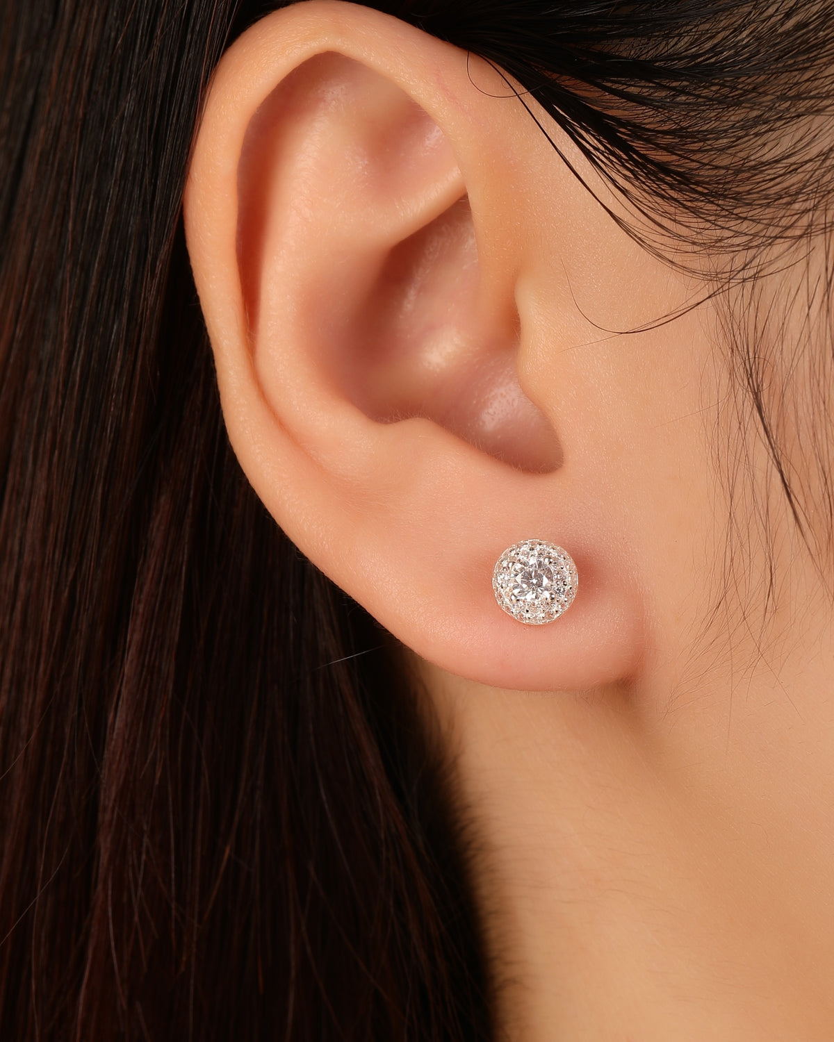 Arete halo con circonia redonda 7mm en plateado