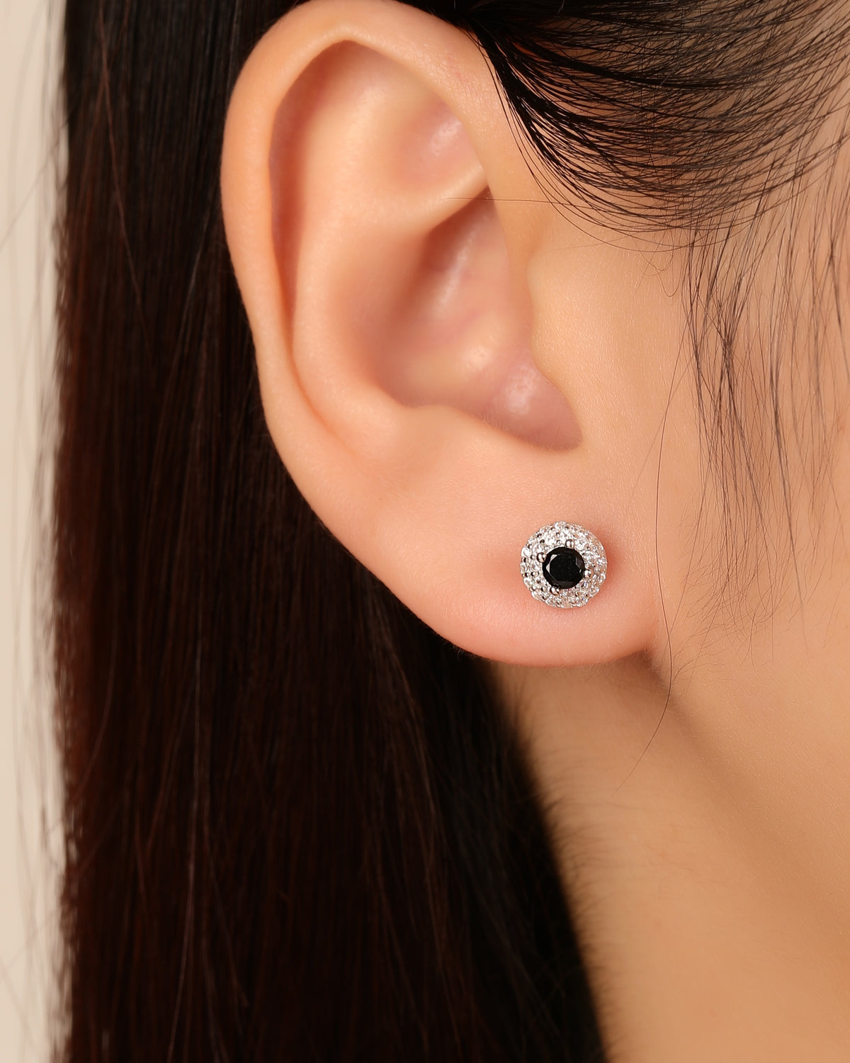 Arete halo con circonia redonda 7mm en rodizado