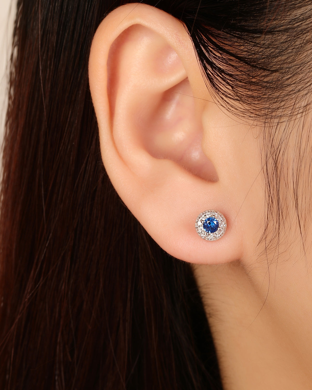 Arete halo con circonia redonda 7mm en rodizado