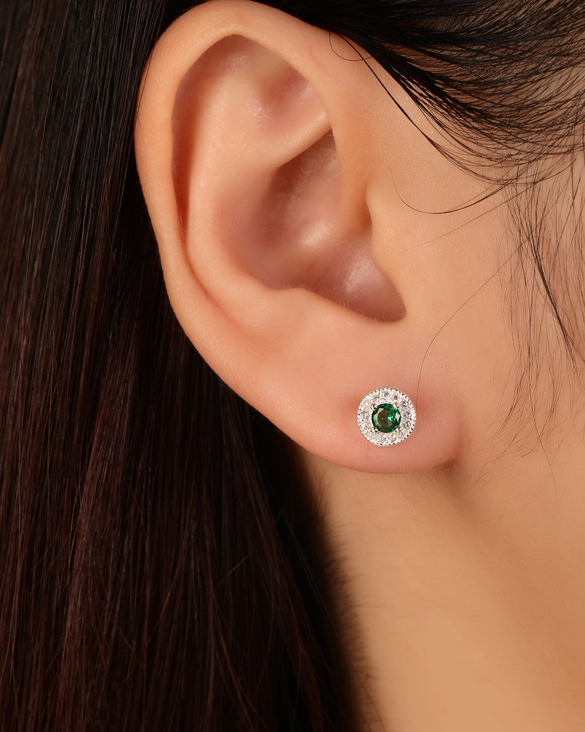 Arete halo con circonia central redonda 7mm en plateado