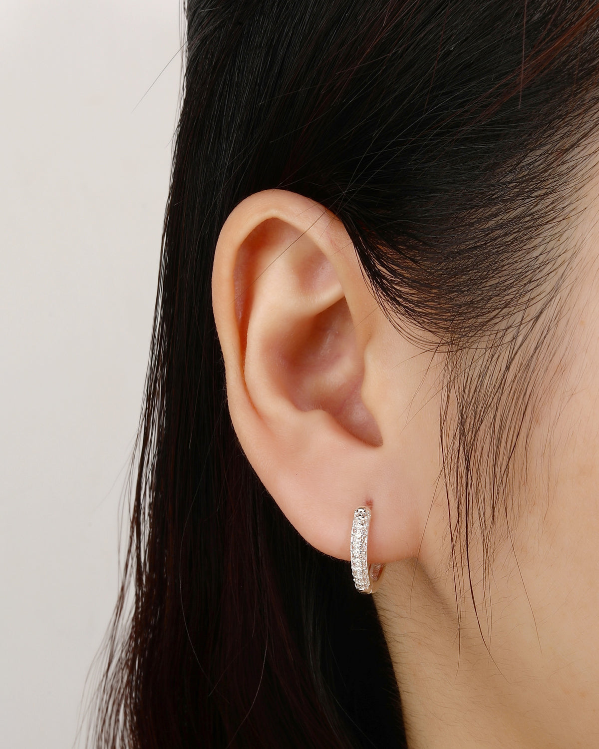 Arete en plateado