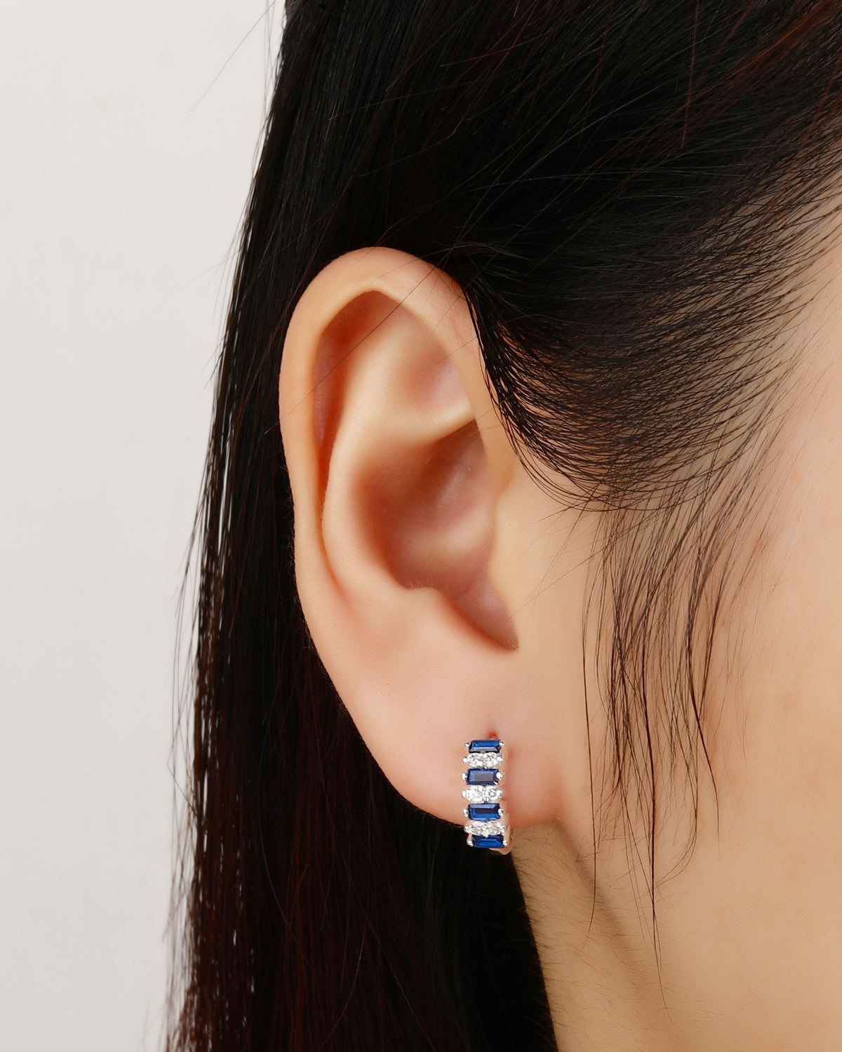 Arete en plateado