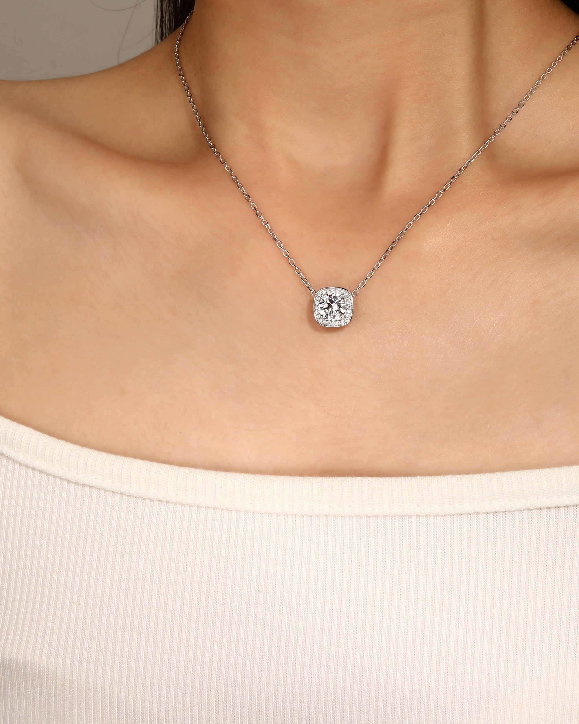 Collar sencillo de cuadro con circonia blanca 45+5cm en rodizado