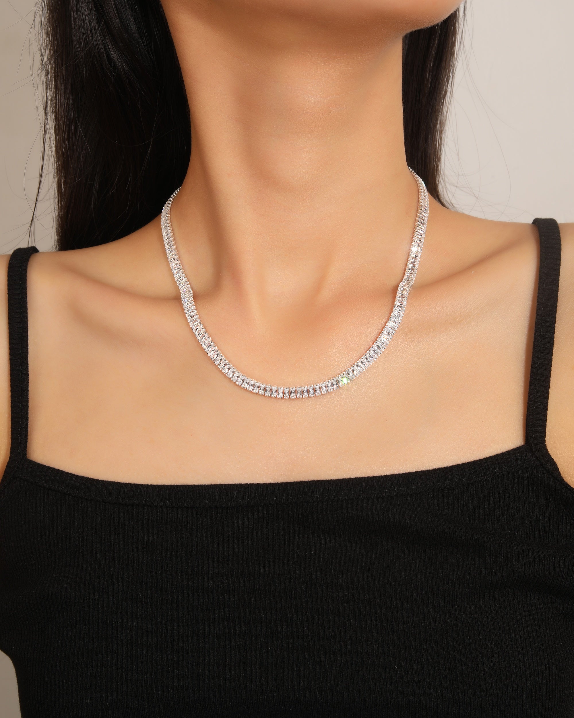 Collar tipo tenis 2mm con circonias baguette blanca 40+5cm en plateado