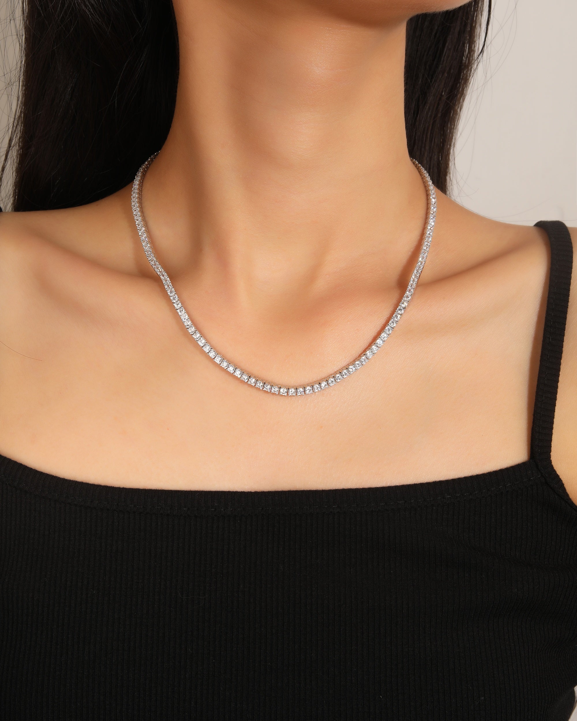 Collar tipo tenis 2.5mm con circonias blanca 42cm en rodizado