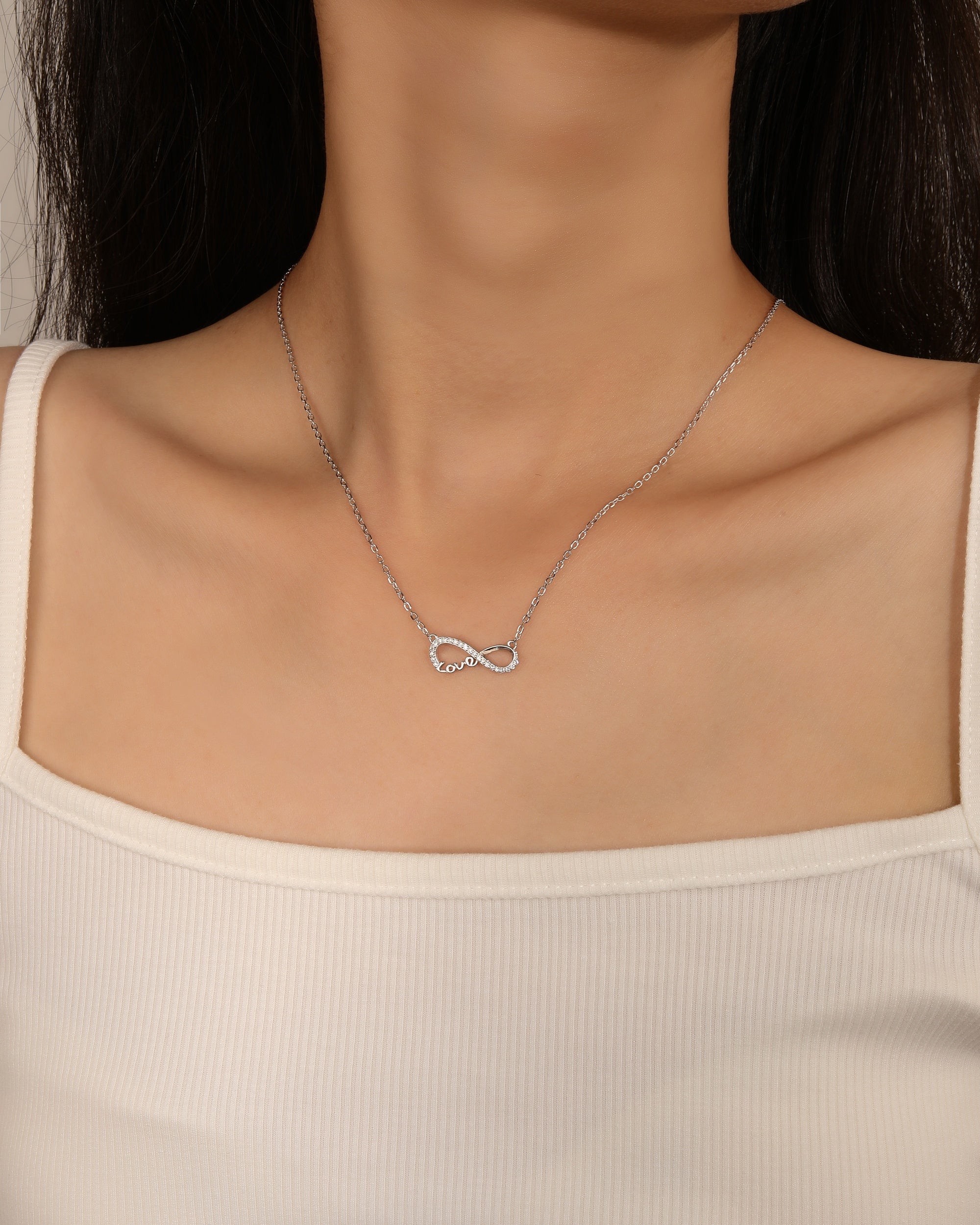 Collar love infinito con circonias blanca 45+5cm en rodizado