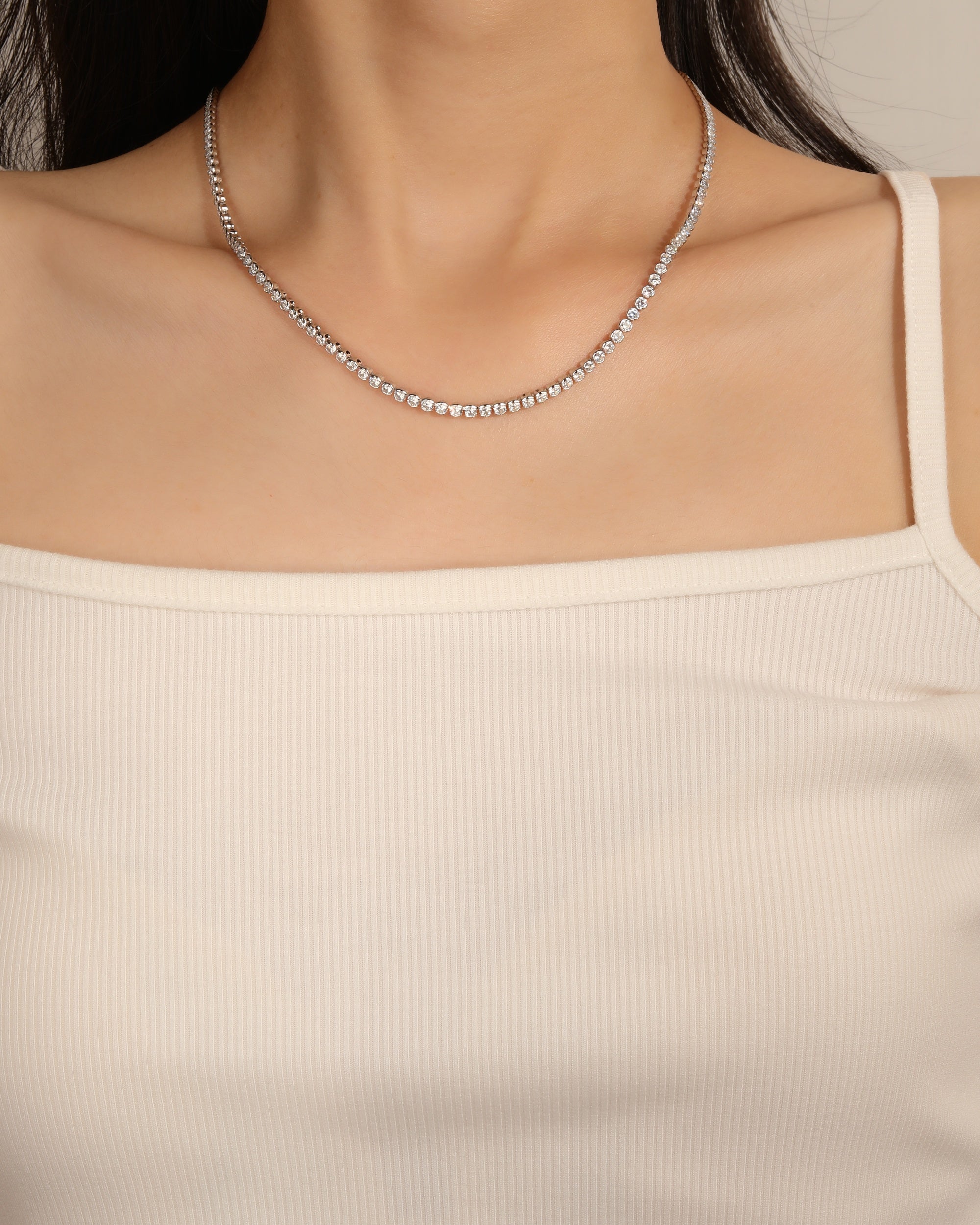Collar de tenis 2.5mm con circonia blanca 40+5cm en rodizado