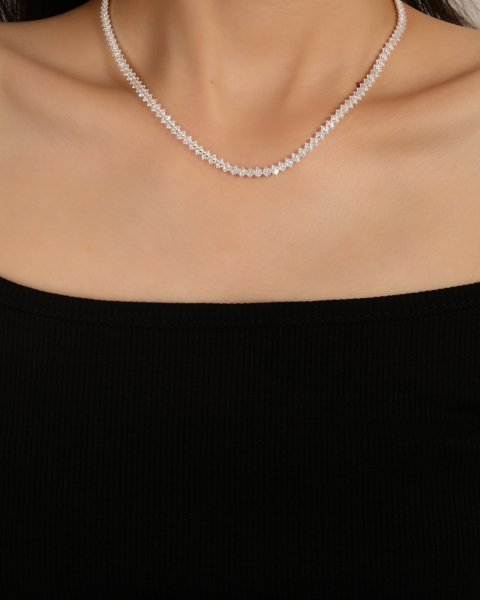 Collar de tenis 2x4mm con circonia marquise blanca 40+5cm en plateado