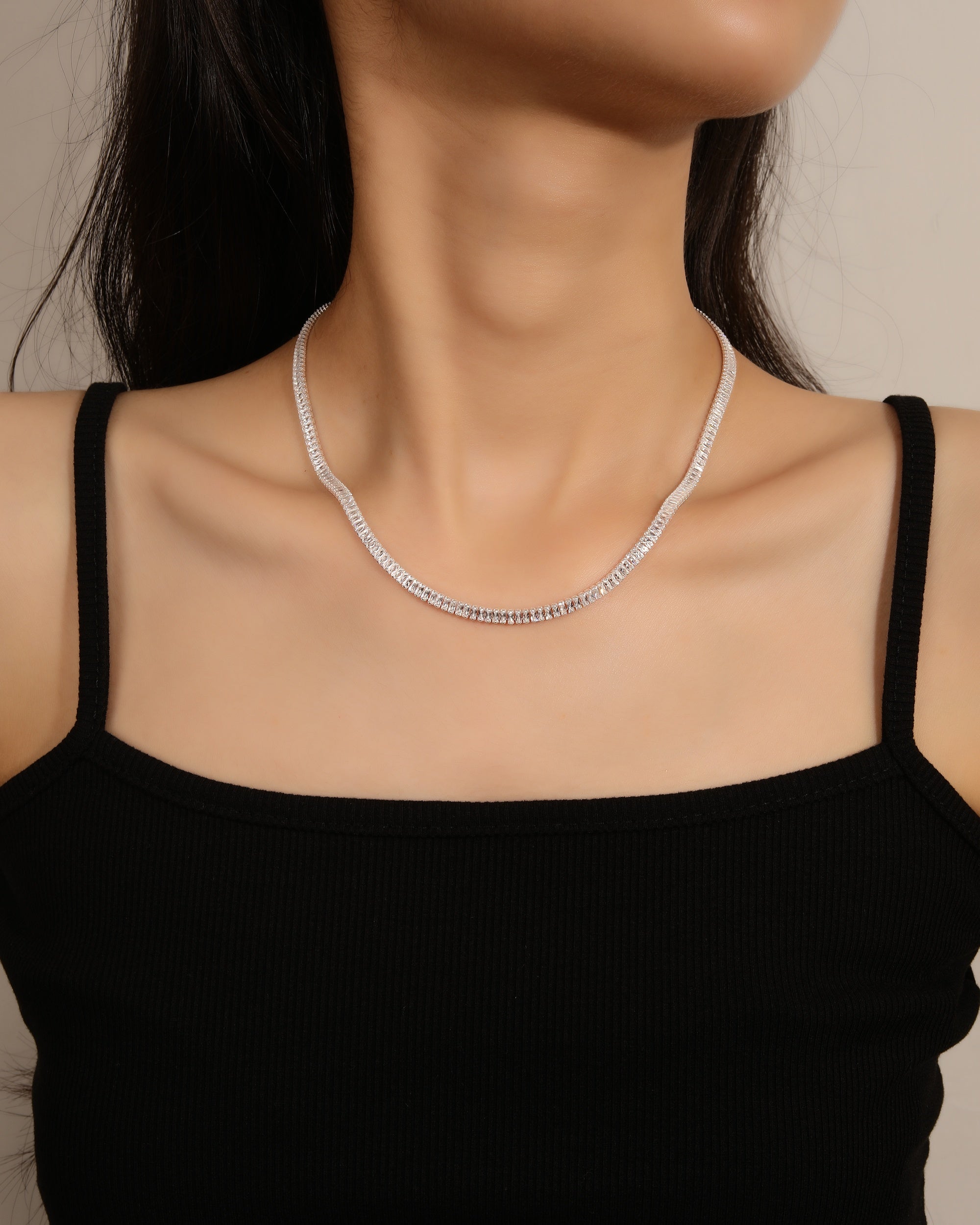 Collar tenis 15x3mm baguette con circonia blanca de 40+5cm en plateado