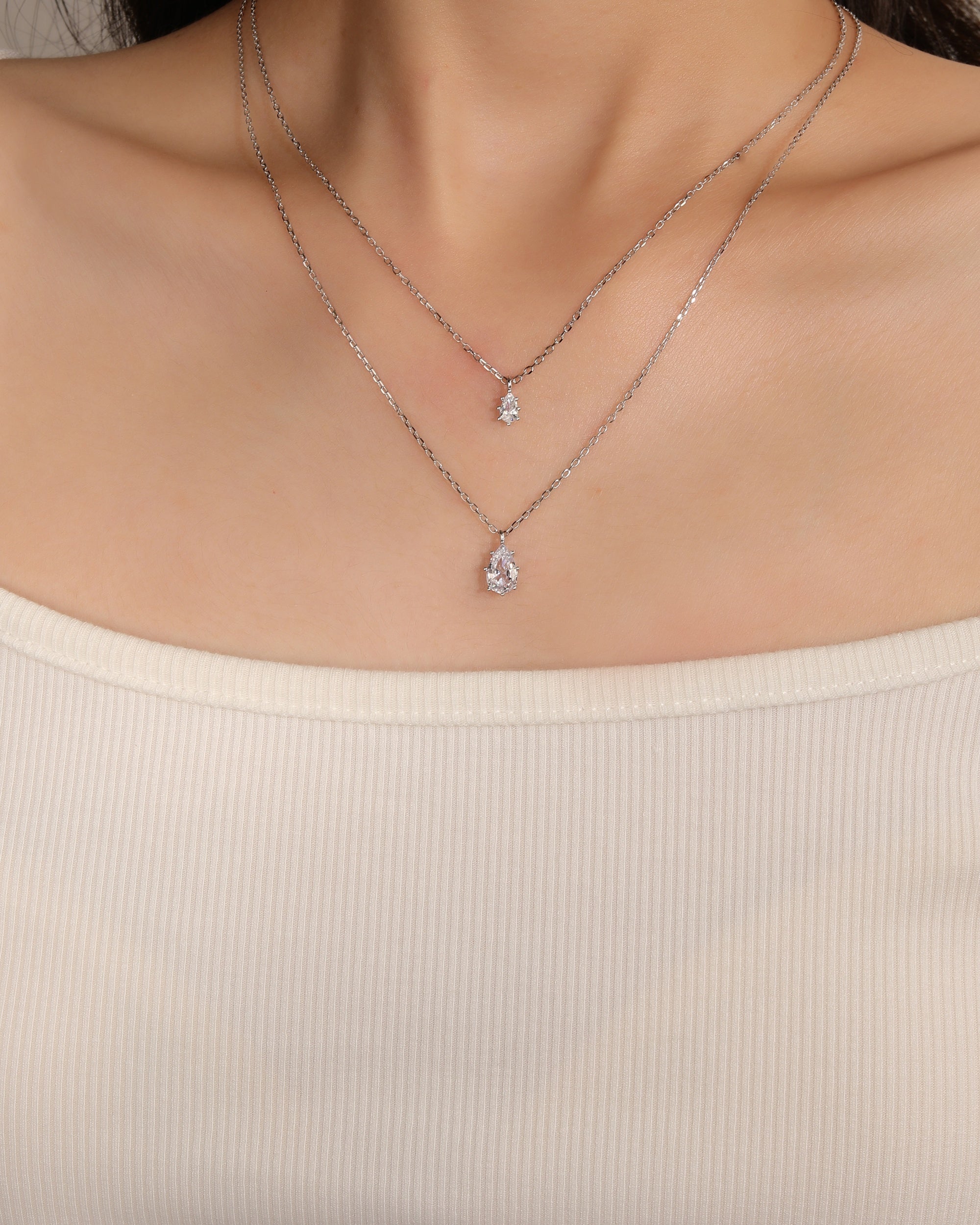 Collar doble con circonias gota blanca 45+5cm en rodizado