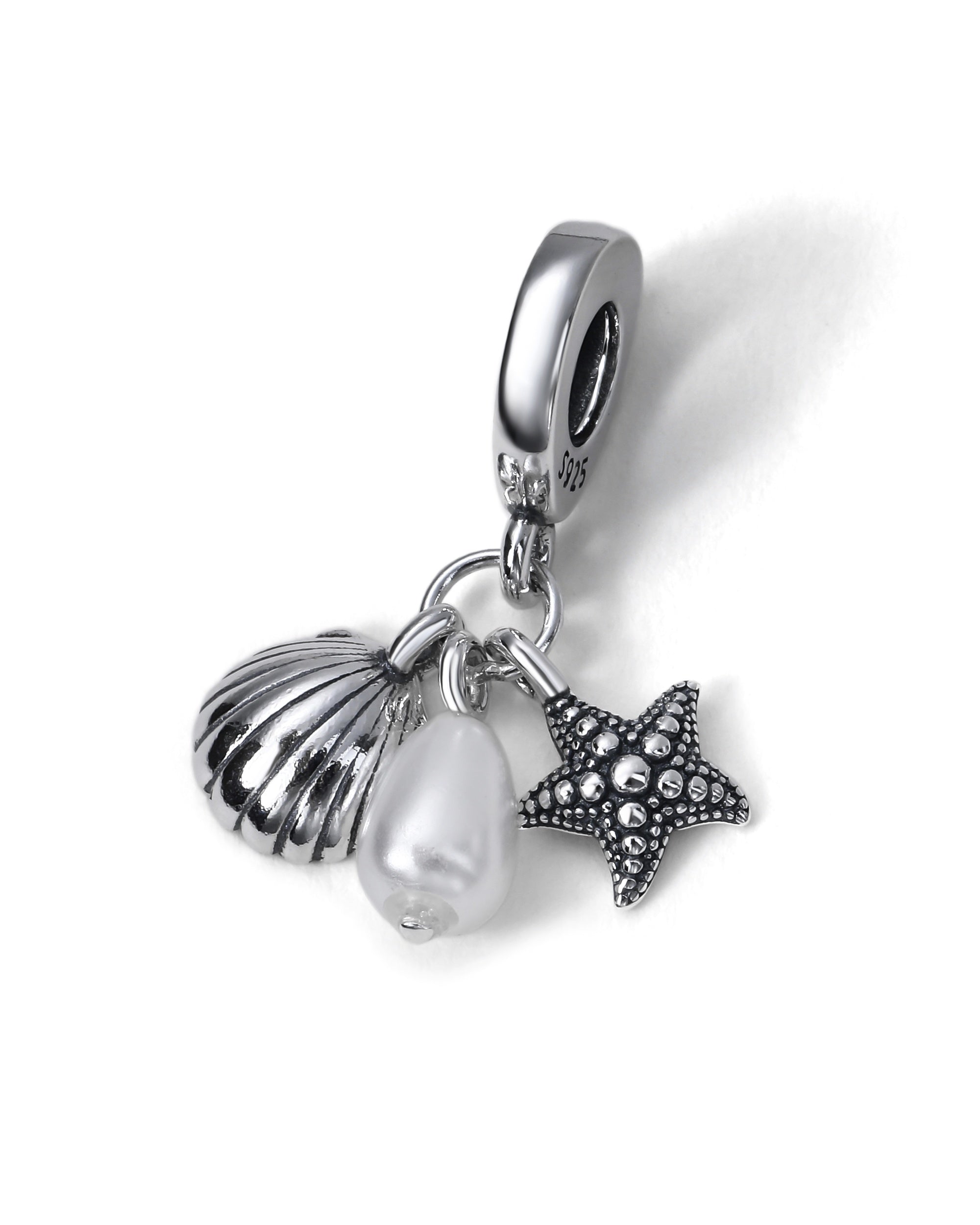 Charm colgante de marino con circonia en oxidada