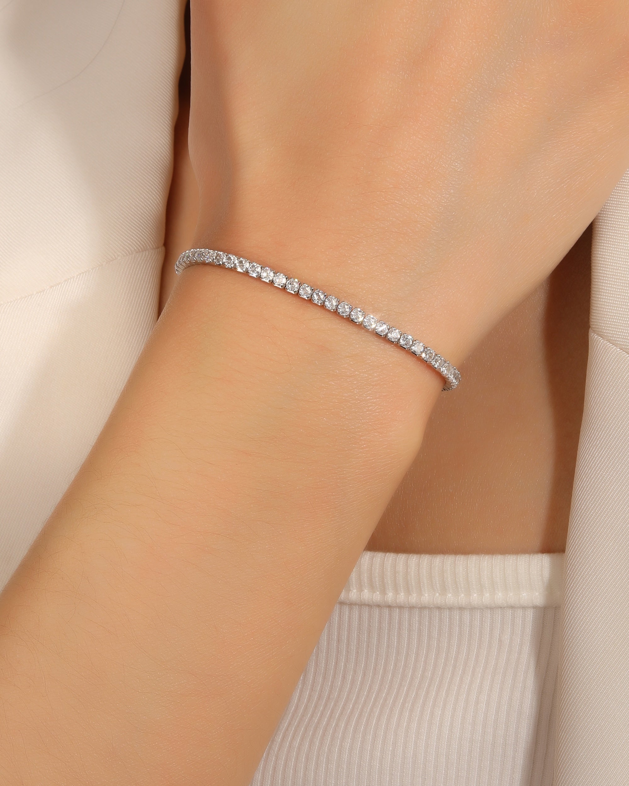 Pulsera de tenis 2mm con circonia redonda blanca 18cm en rodizado
