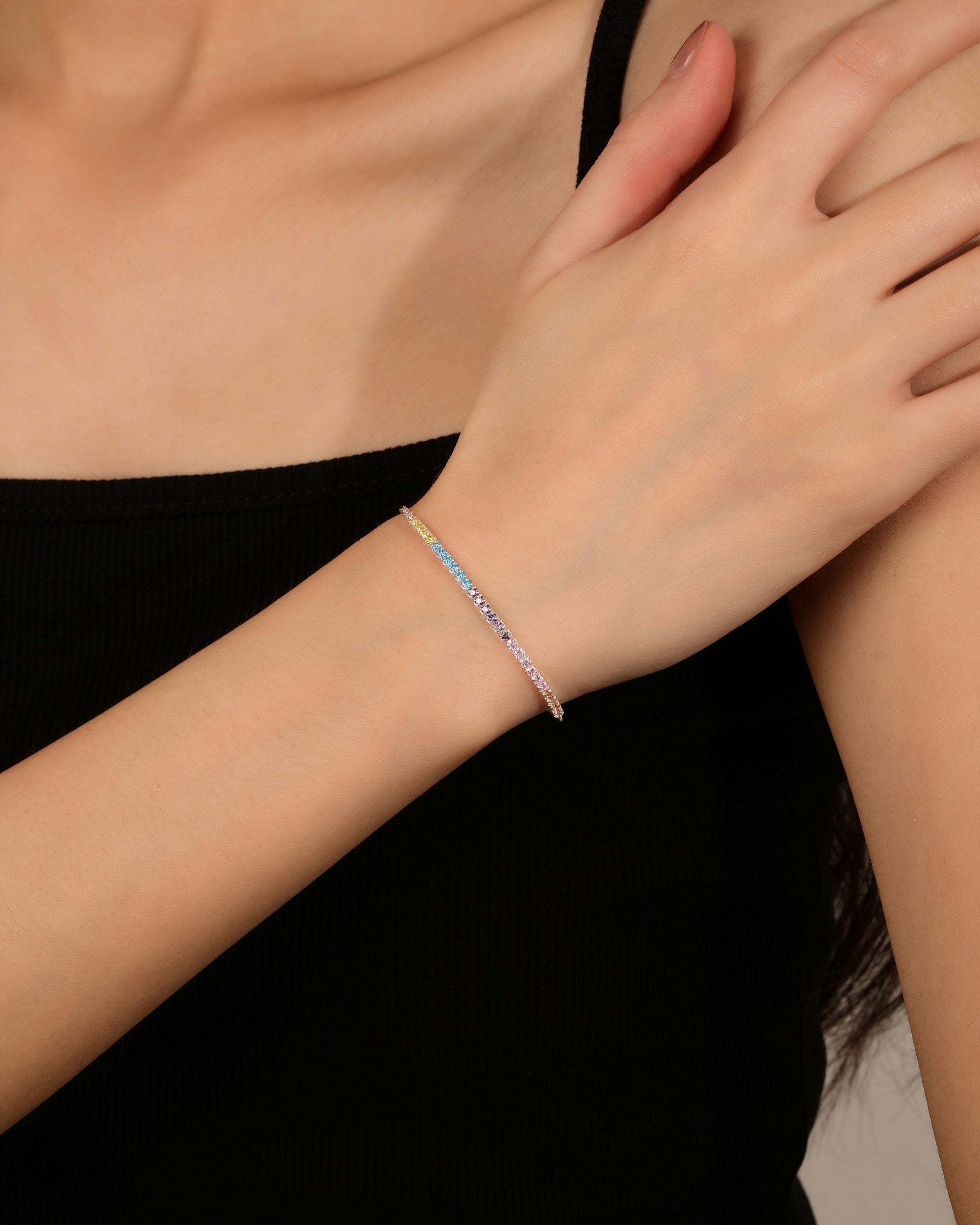 Pulsera tenis ajustable con circonia redonda 17+3cm en plateado