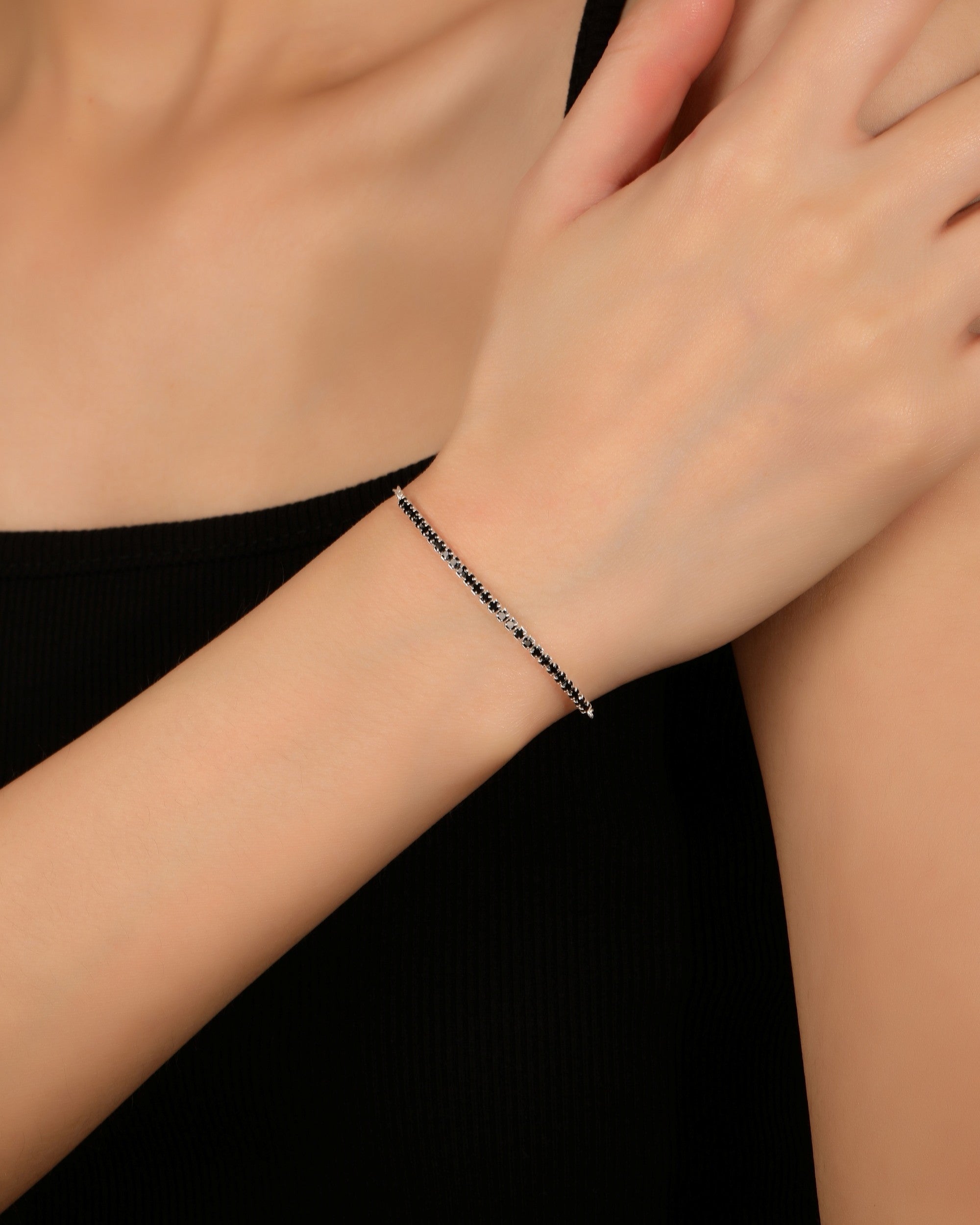 Pulsera tenis ajustable con circonia redonda 17+3cm en plateado