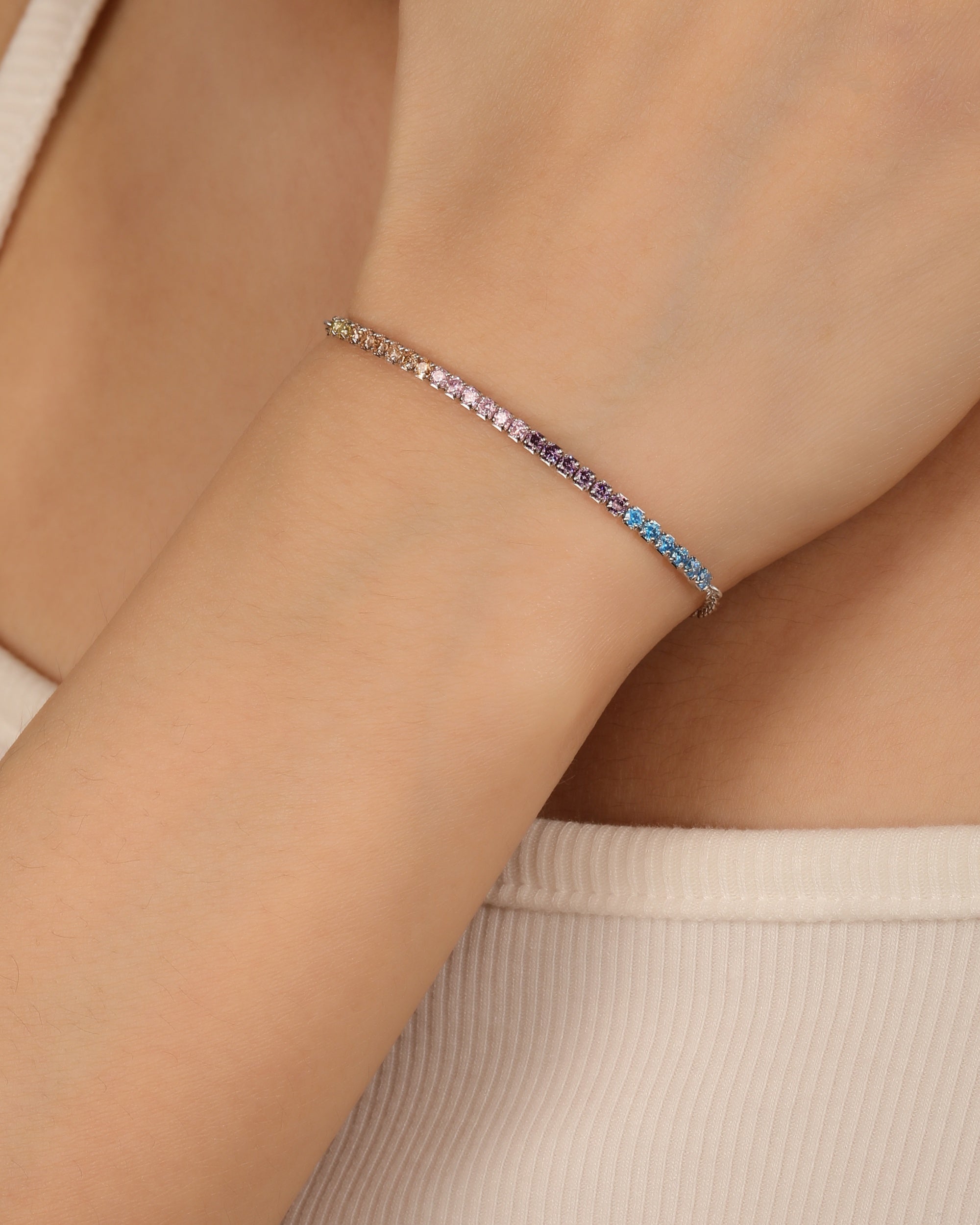 Pulsera tenis ajustable con circonia redonda 17+3cm en rodizado