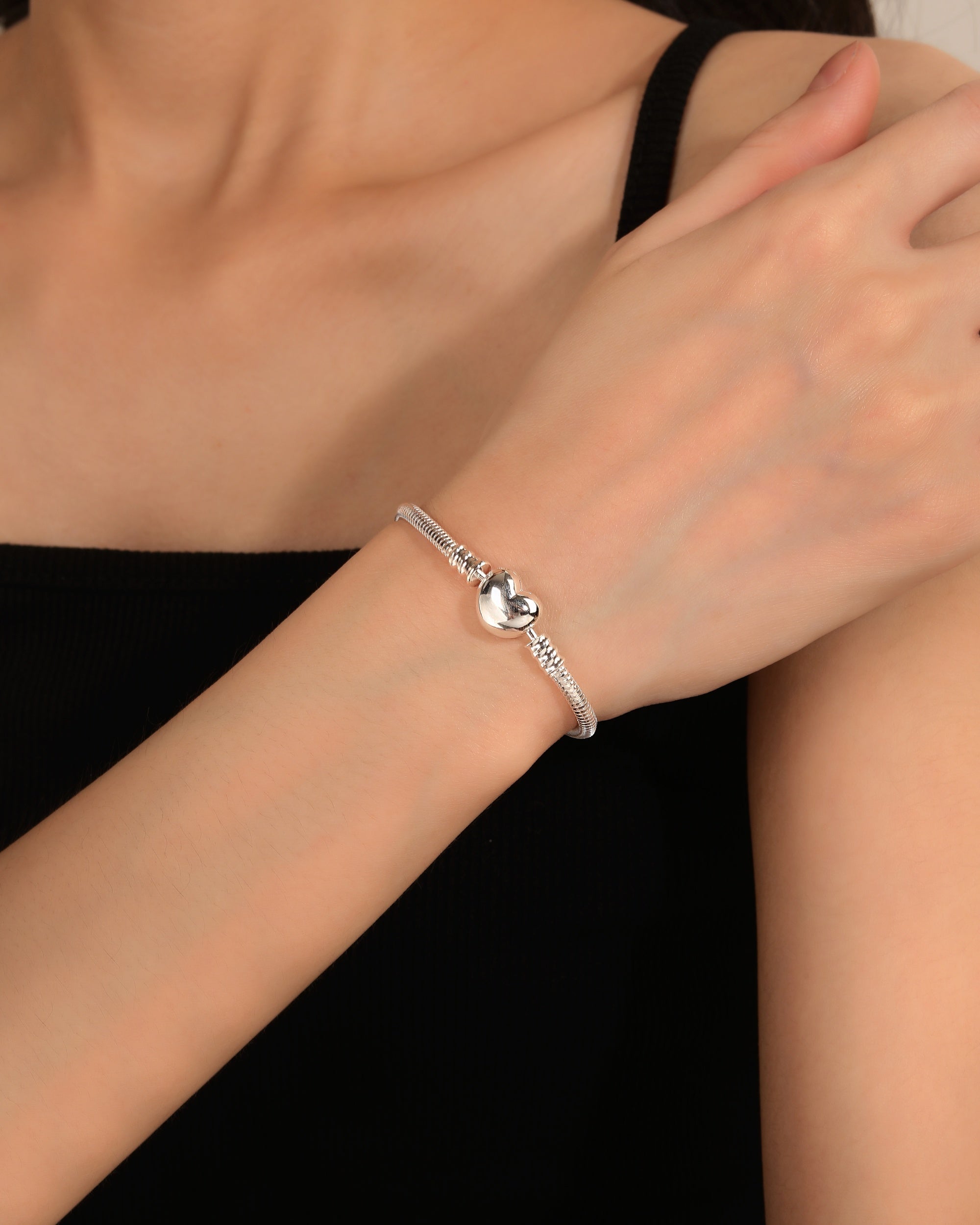 Pulsera para charms de corazon 18cm en plateado