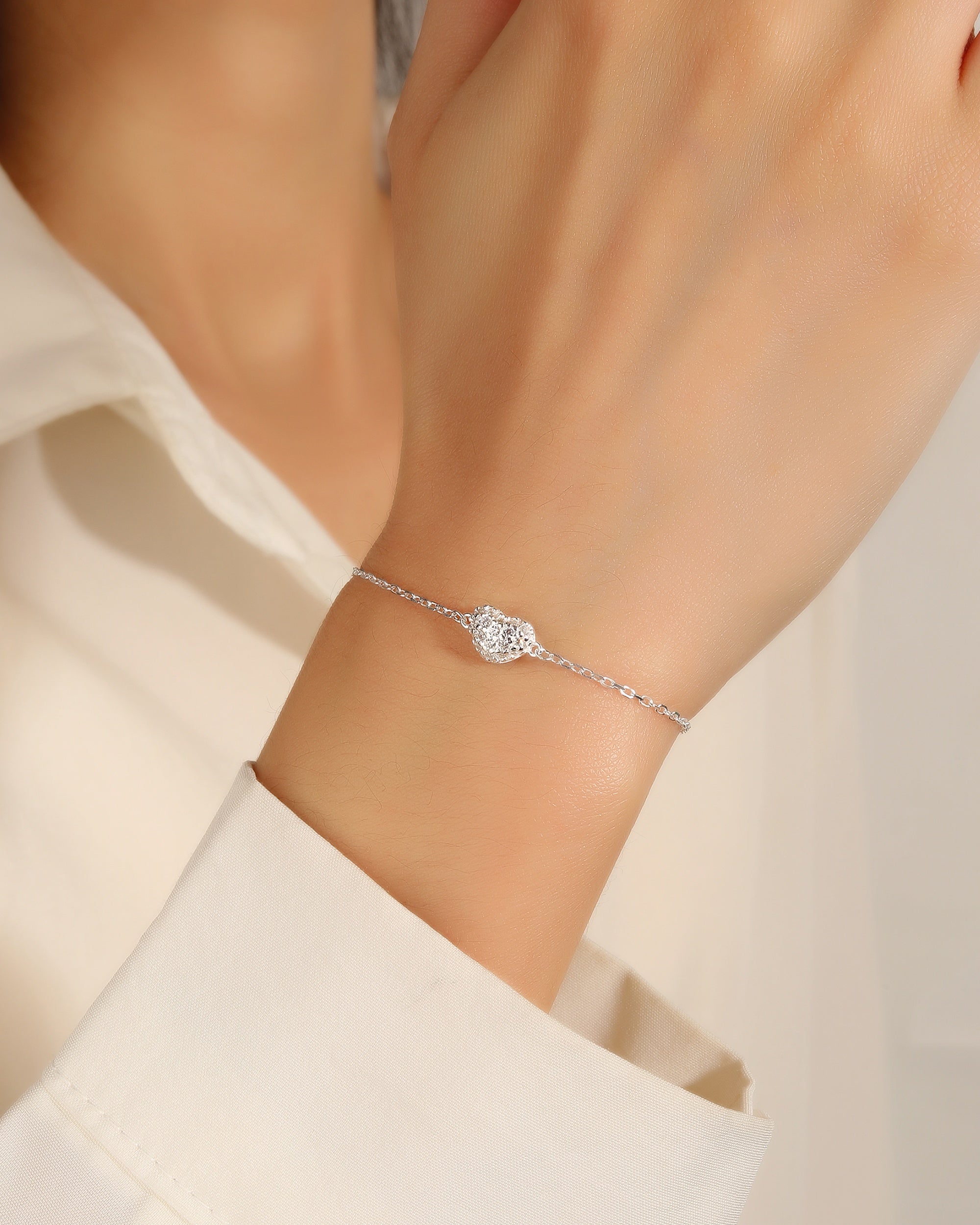 Pulsera sencilla de corazon con circonia blanca 17+3cm en plateado