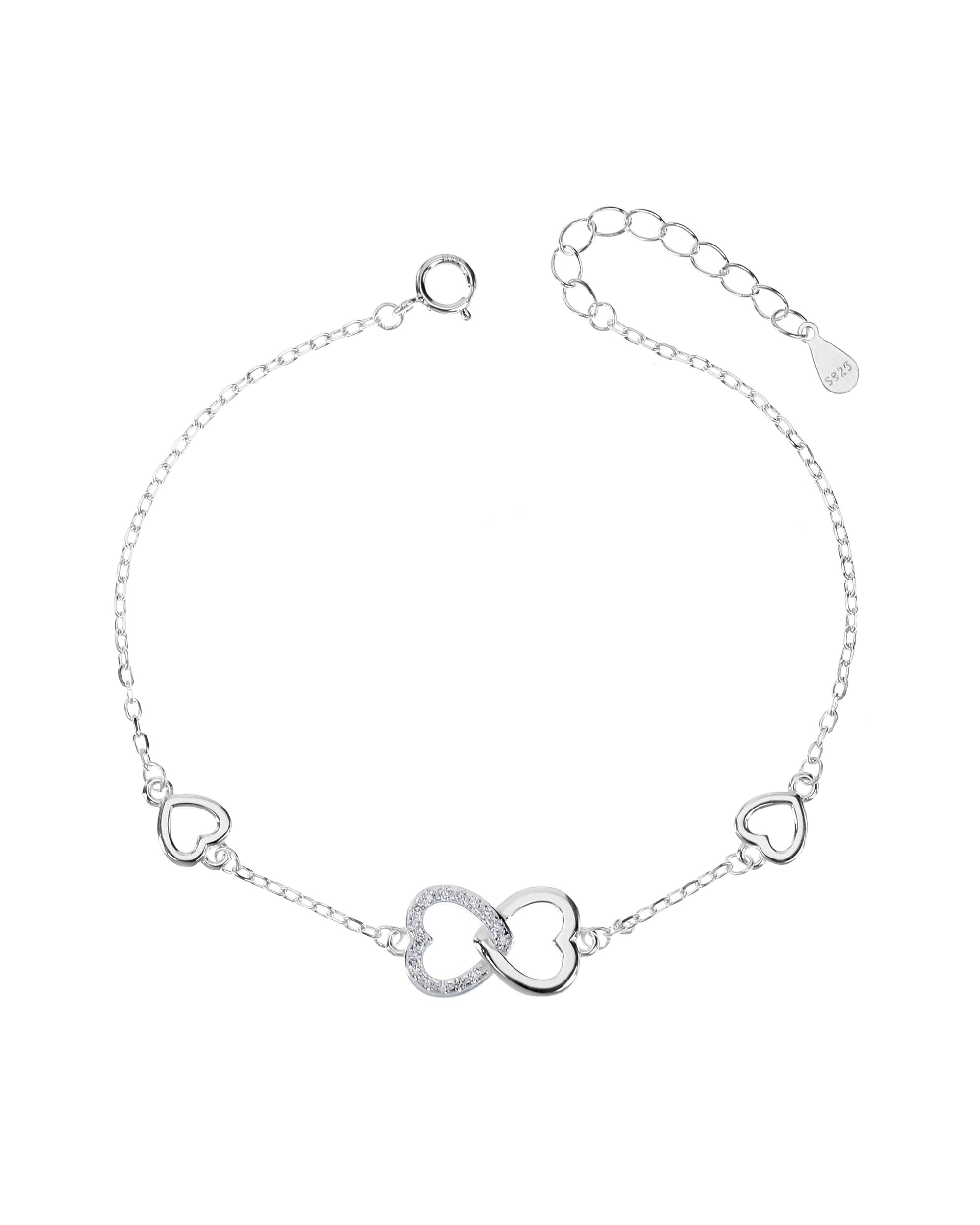 Pulsera sencilla de perlas y corazones con circonia 17+3cm en plateado