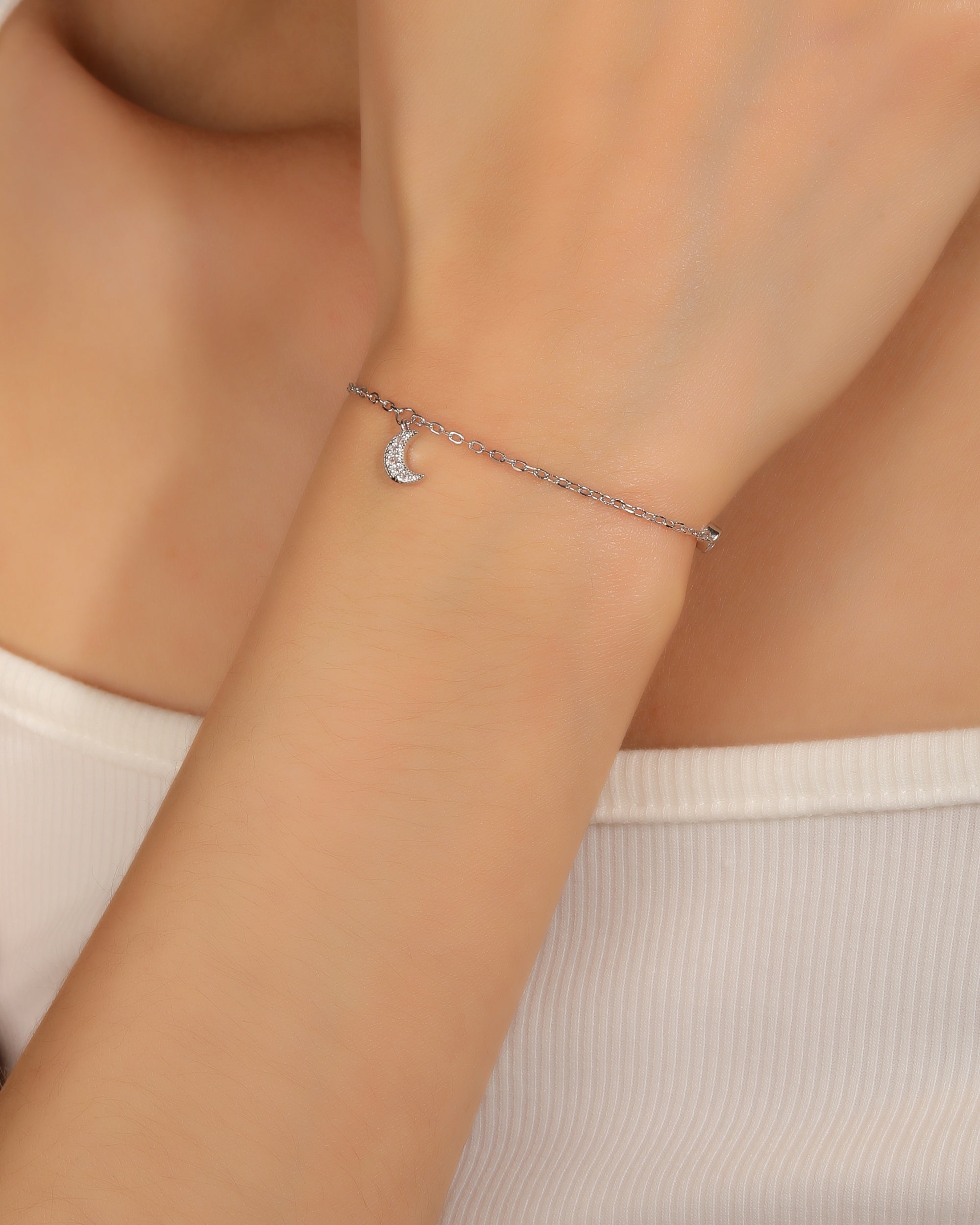 Pulsera sencilla de luna con circonia blanca 17+3cm en rodizado