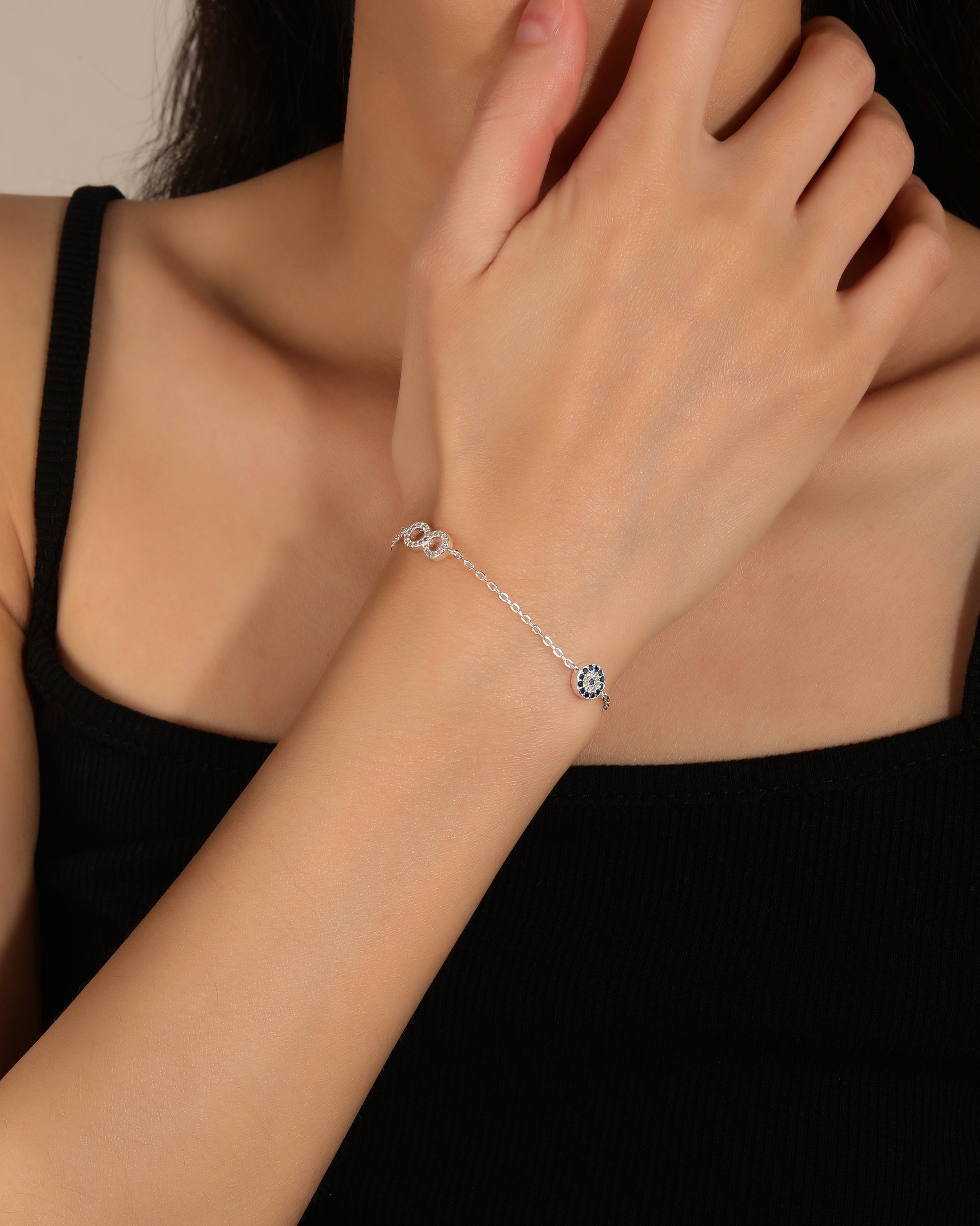 Pulsera sencilla de infinito con circonia multicolor 17+3cm en plateado
