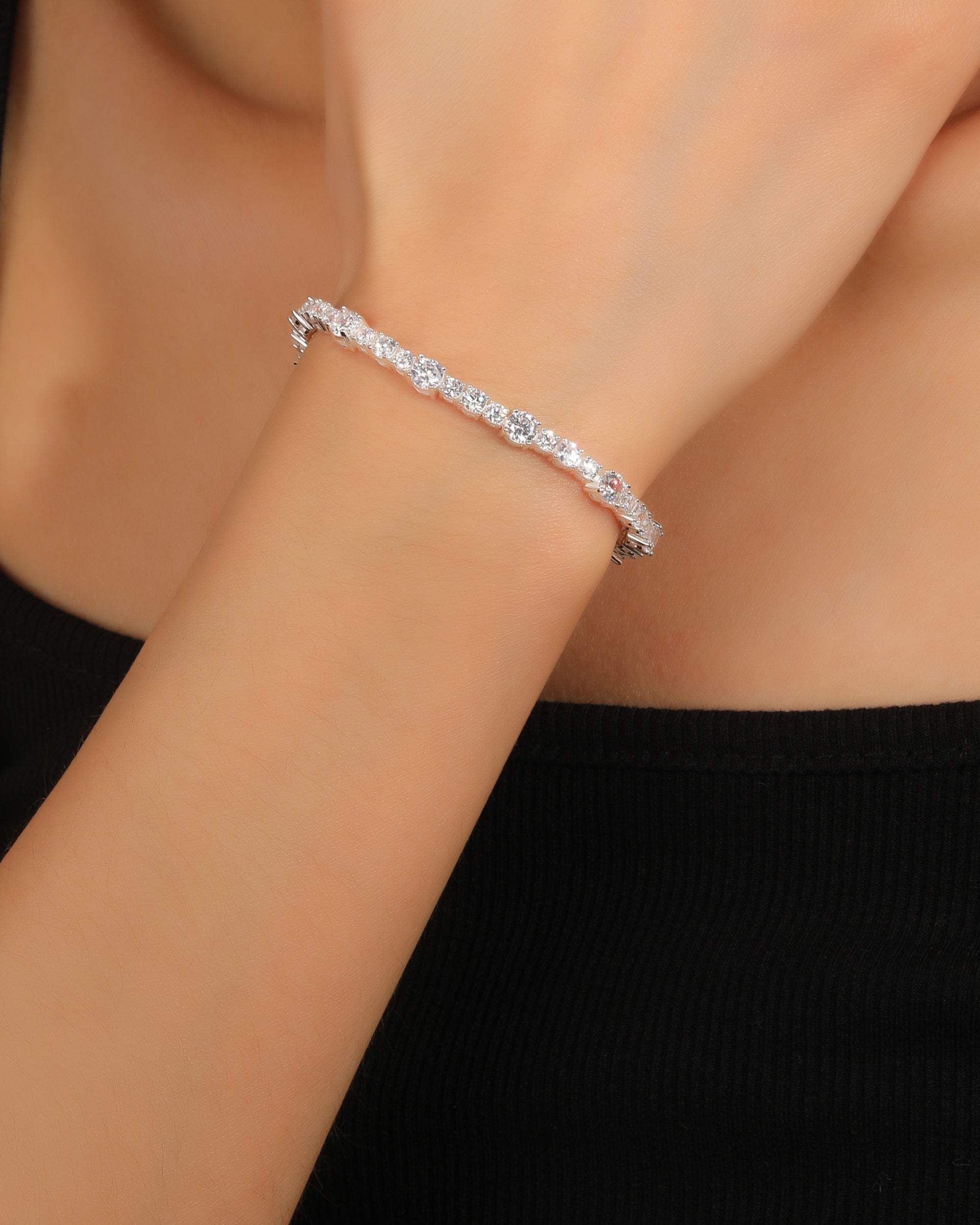 Pulsera tenis circonia redonda blanca 18cm en plateado