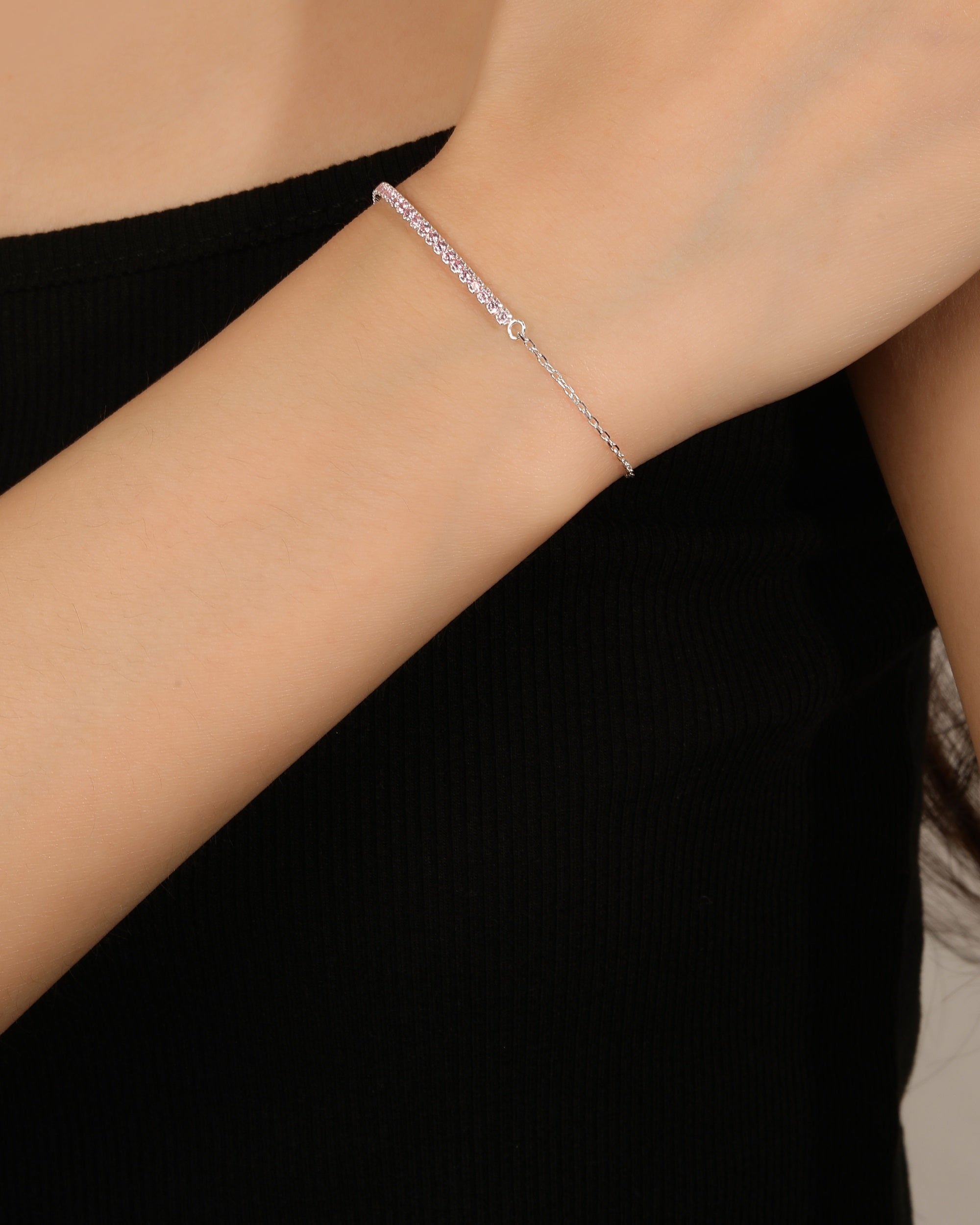 Pulsera de tenis 1.5mm con circonia de color 17+3cm en plateado