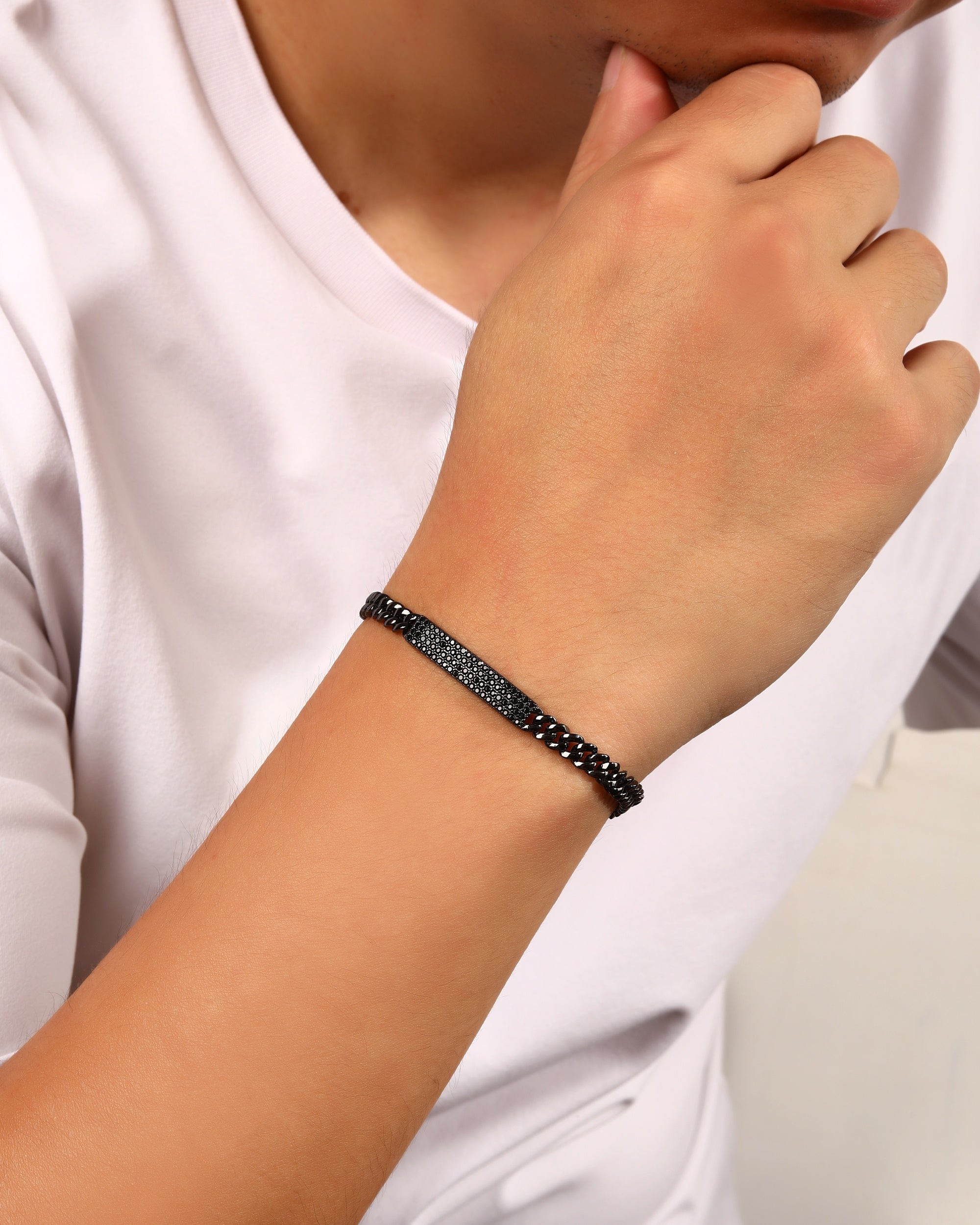 Pulsera cubana con circonia negro de 21cm en rodio negro