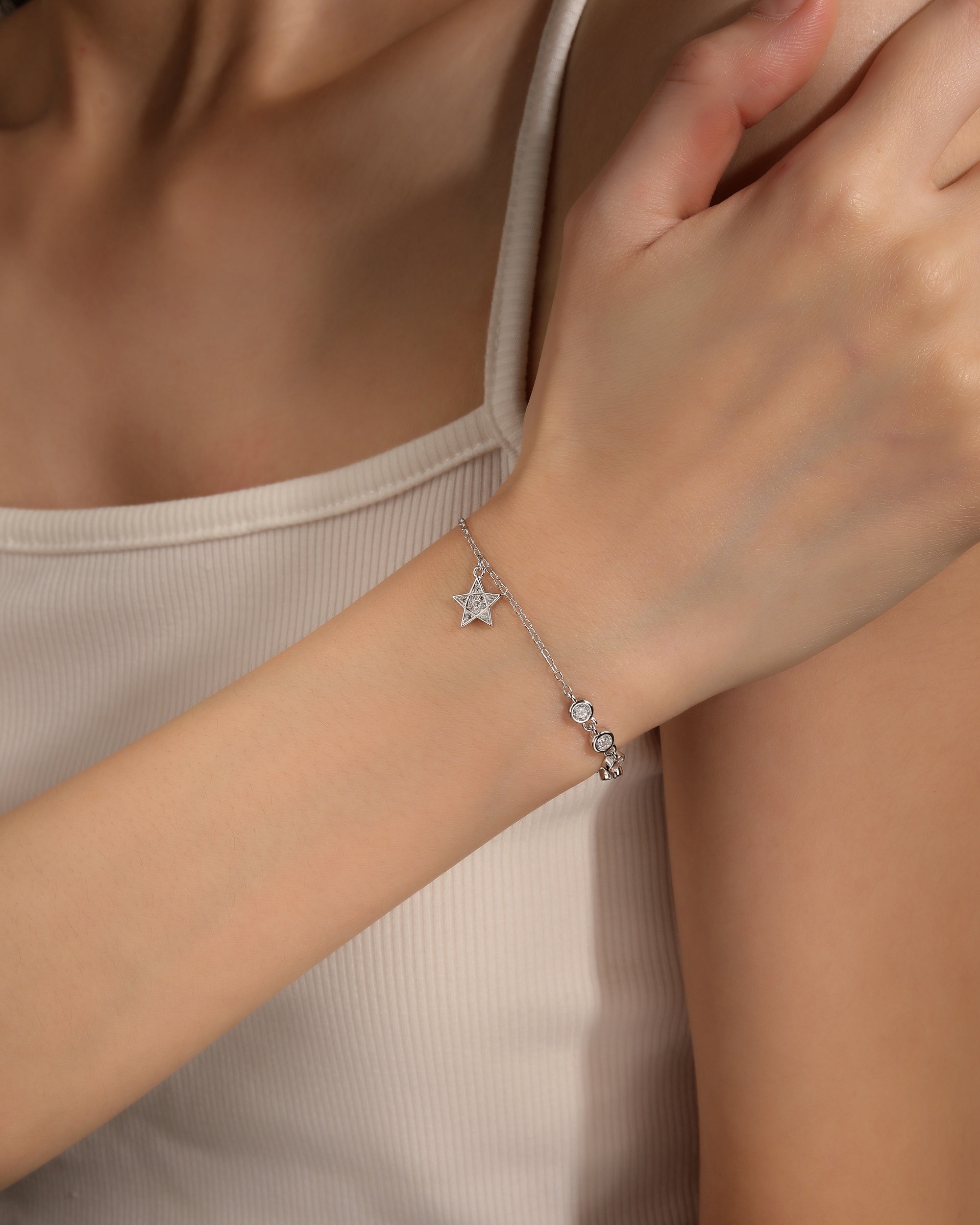 Pulsera de estrella con circonia blanca de 17+3cm en rodizado