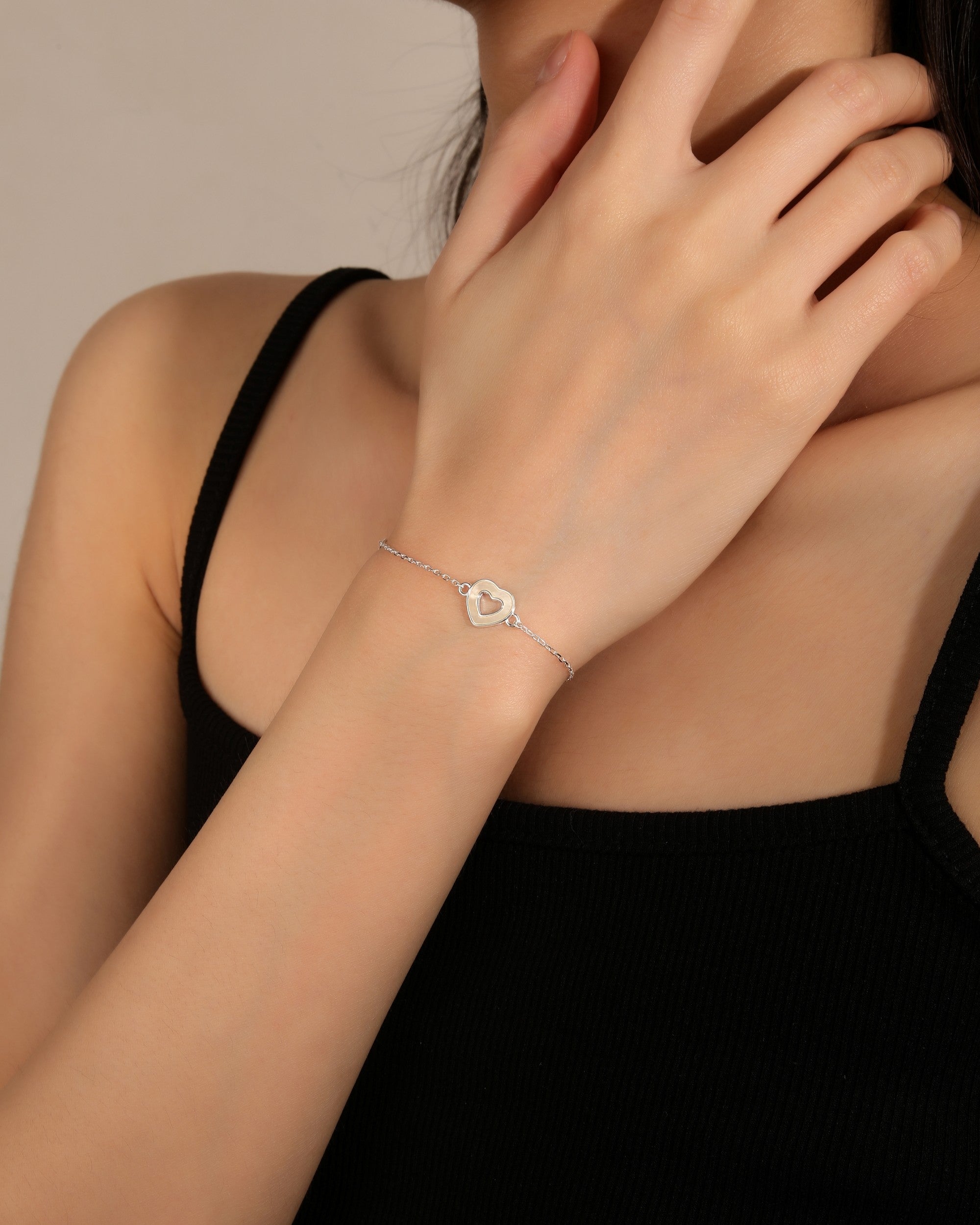 Pulsera sencilla de corazon con circonia blanca 17+3cm en plateado