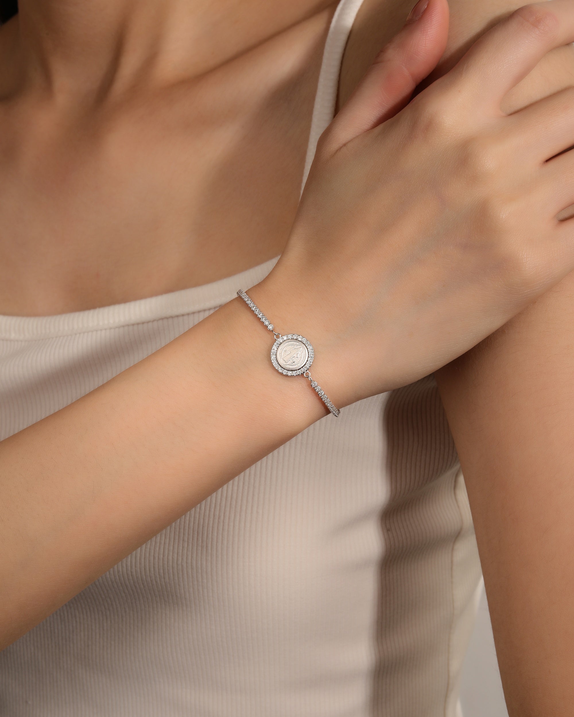 Pulsera tenis de San Benito con circonia blanca de 17+3cm en rodizado