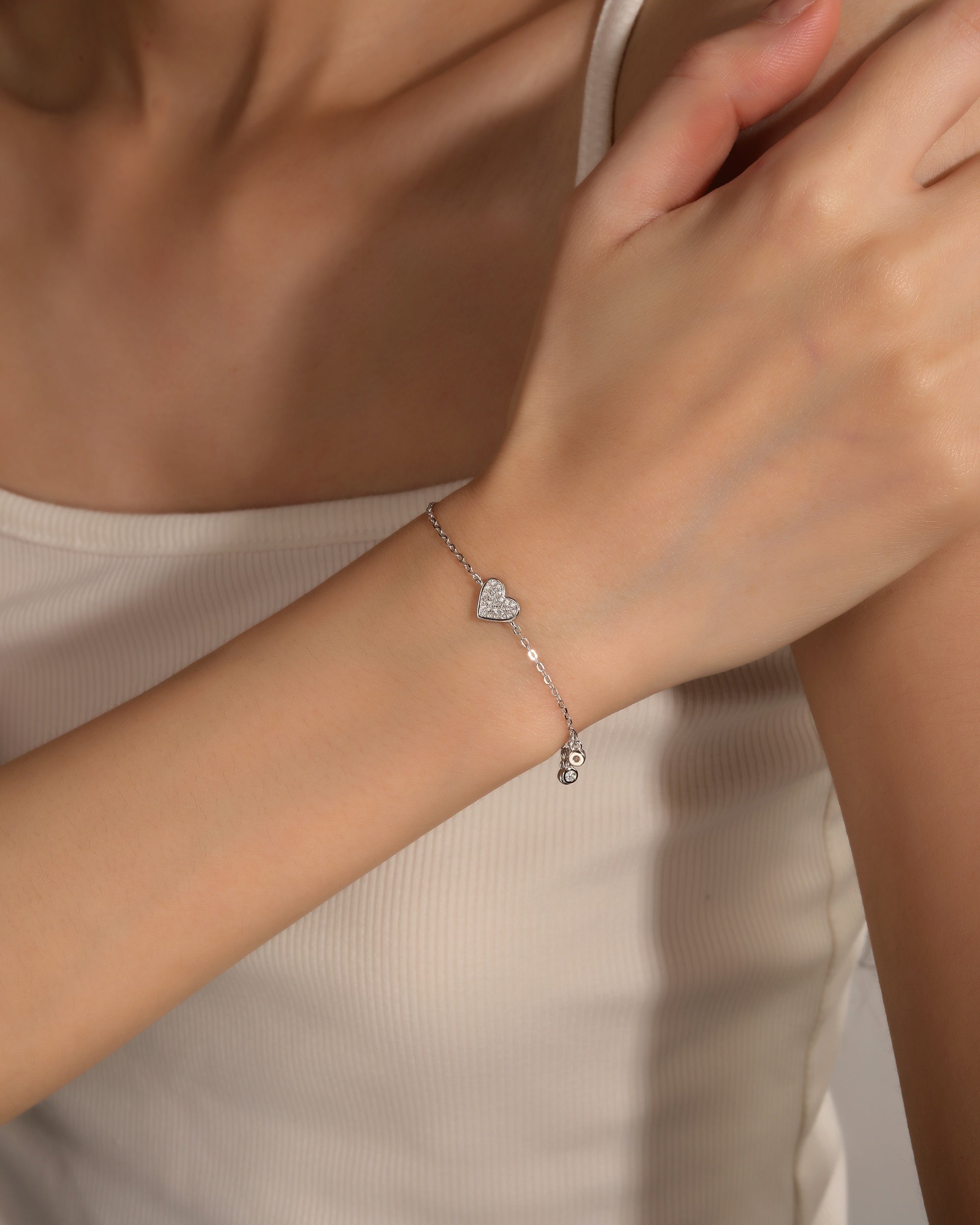 Pulsera de corazon con circonia blanca de 17+3cm en rodizado