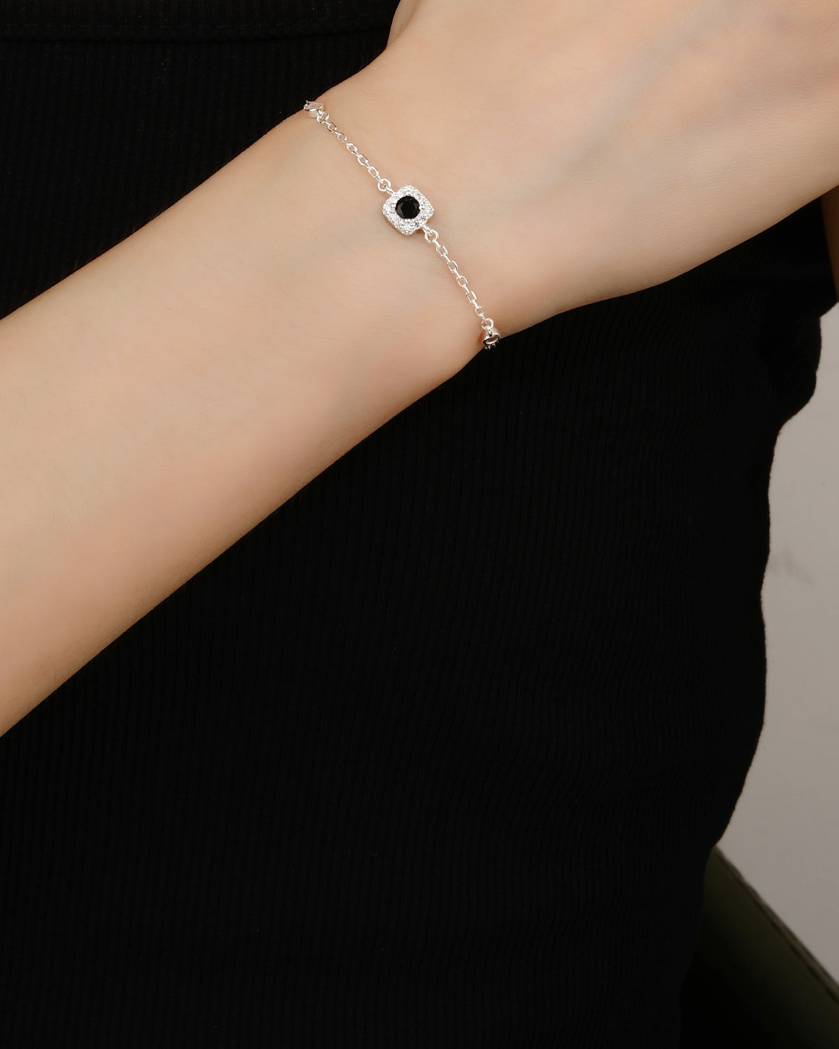 Pulsera en plateado