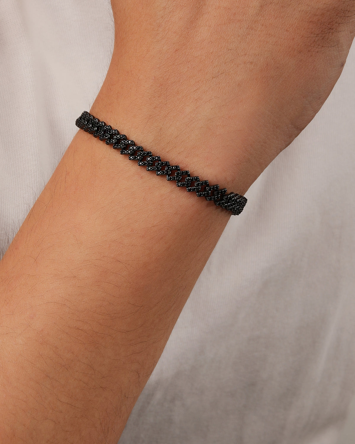 Pulsera en rodio negro